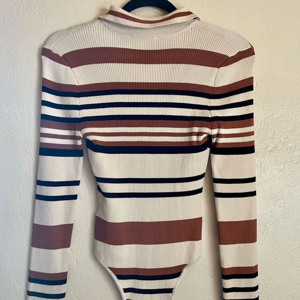 Grey Lab Women’s Polo Ribbed Long-Sleeve Bodysuit in rust and cream stripes - Picture 2 of 3